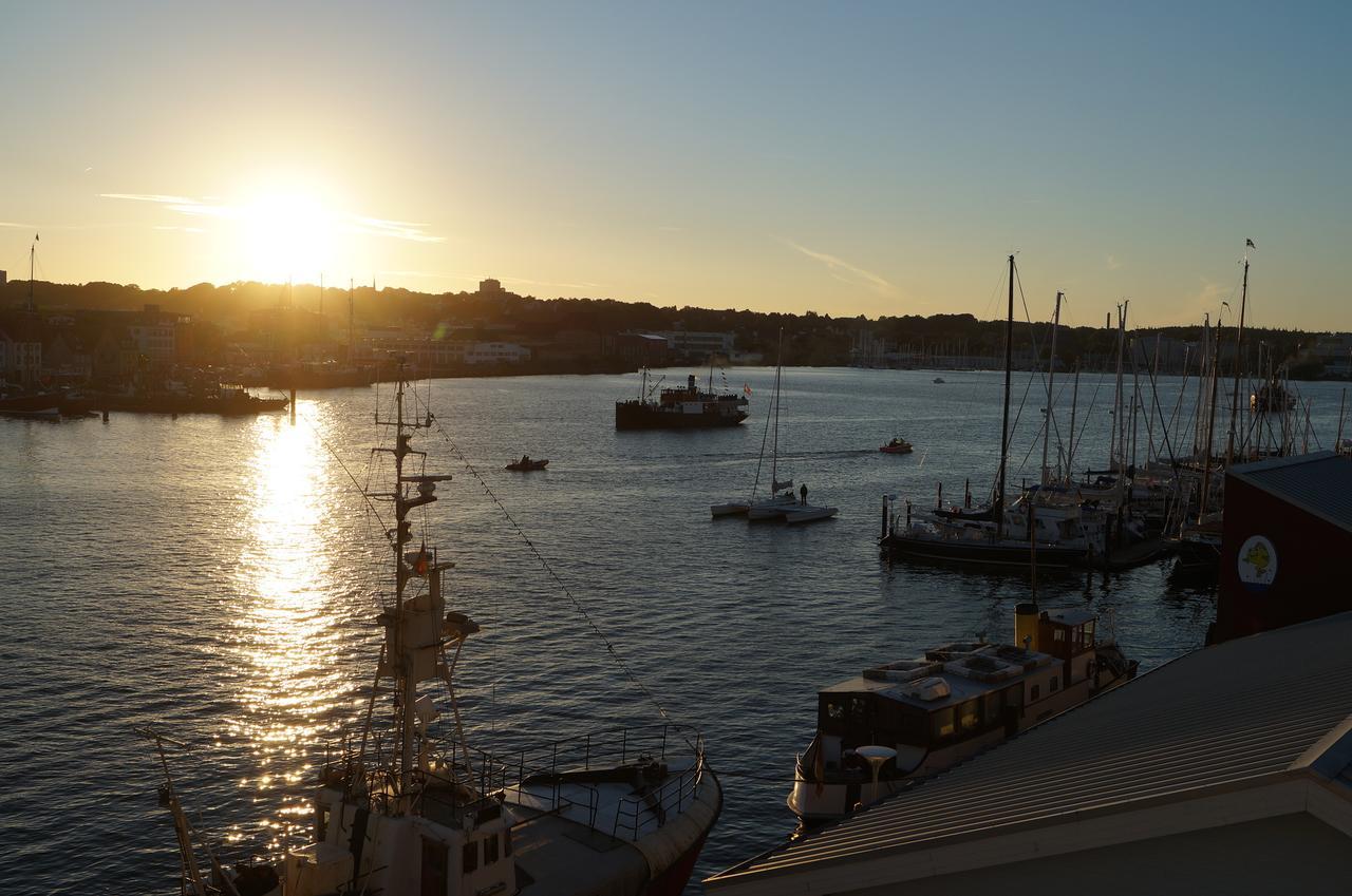 Loft 5 - Urlaub Direkt An Der Foerde Appartement Flensburg Buitenkant foto